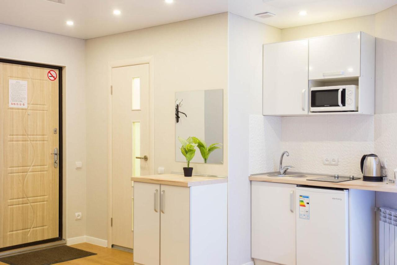 Studio Near Metro Yaroslava Mudroho, Universytet - Mykoly Khvylovoho Str 5-3 Harkiv Exterior foto